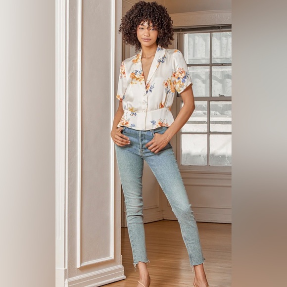 Lulu’s Into the Bliss Cream Floral Print Short Sleeve Crop Top Size SMALL - Picture 14 of 14